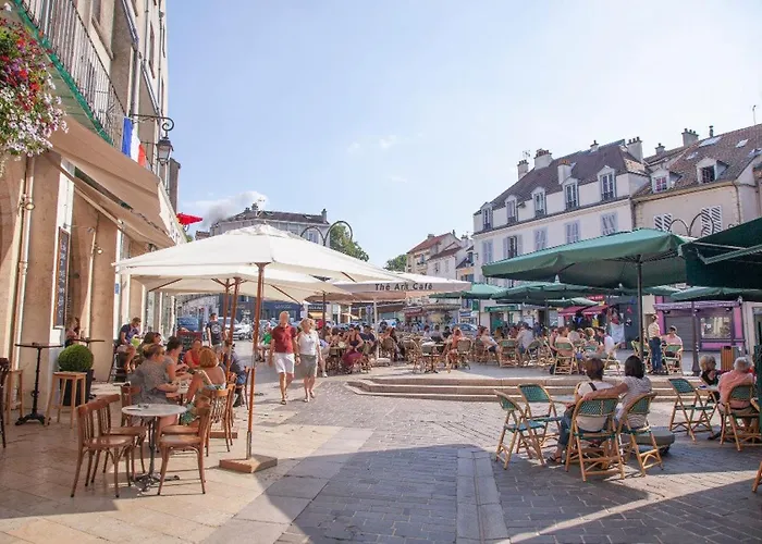 Les 4 Reflets De La Marne Pomponne